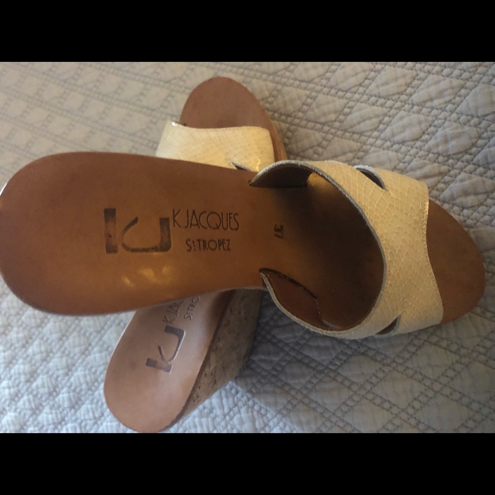 Shoes - Picture 5 of 8